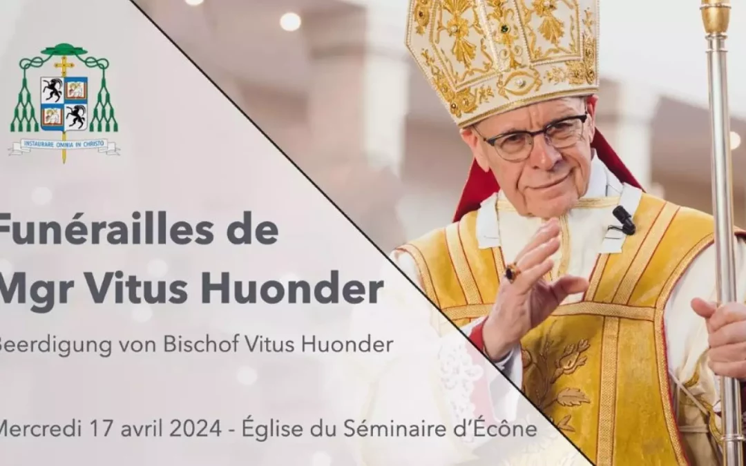 La prière sur la tombe des Evêques à Ecône